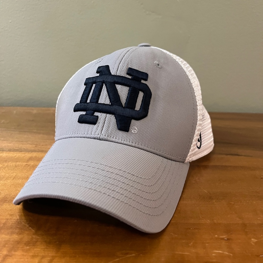 Notre Dame Fighting Irish Hat Top of the World Mesh Men One Size